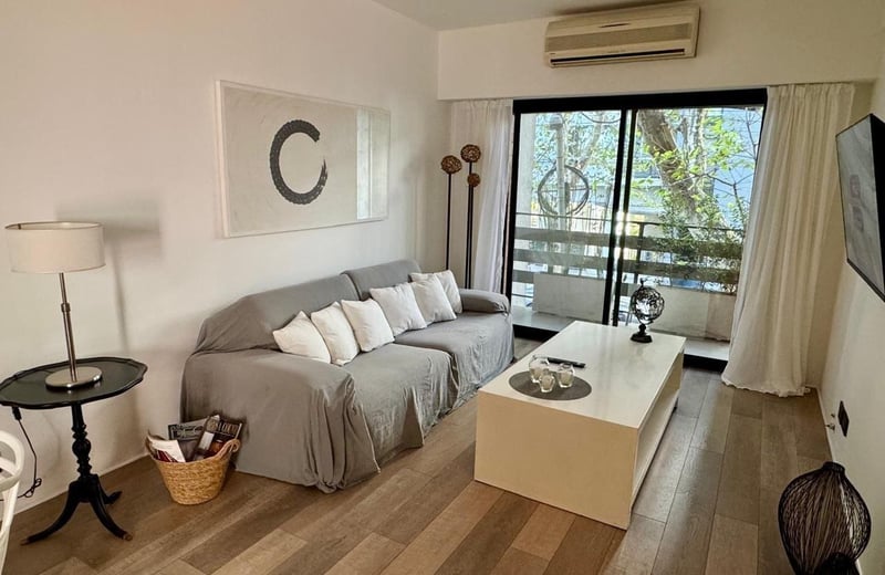 Rental of a modern 3-room apartment, 70 m², Palermo Nuevo district, Buenos Aires, Argentina